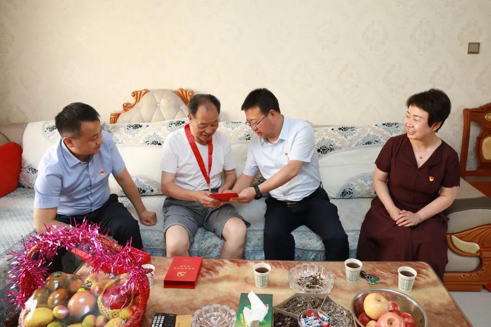 1625097475032014359.jpg 1625097475032014359.jpg