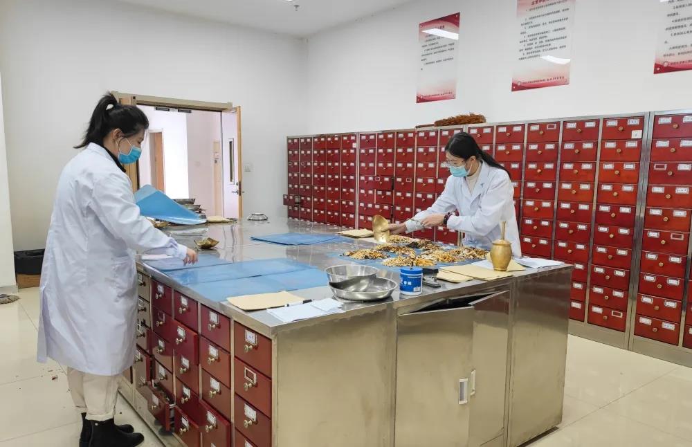 1633651635078041739.jpg 1633651635078041739.jpg