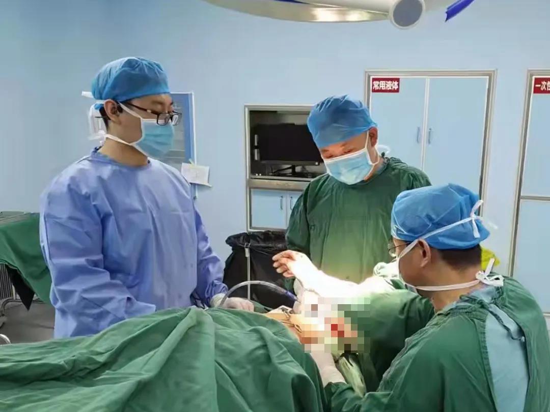 1644474559351089313.jpg 1644474559351089313.jpg