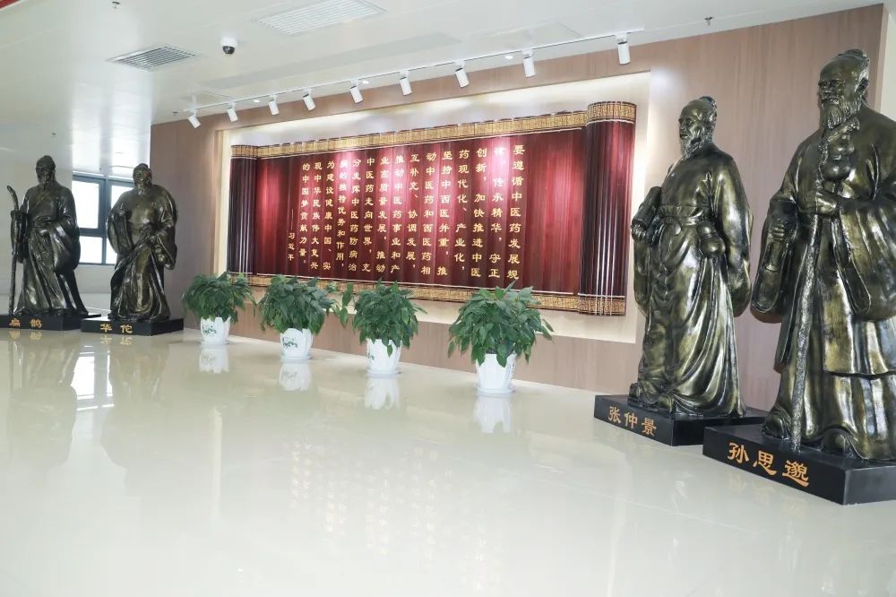 1677736738247046809.jpg 1677736738247046809.jpg