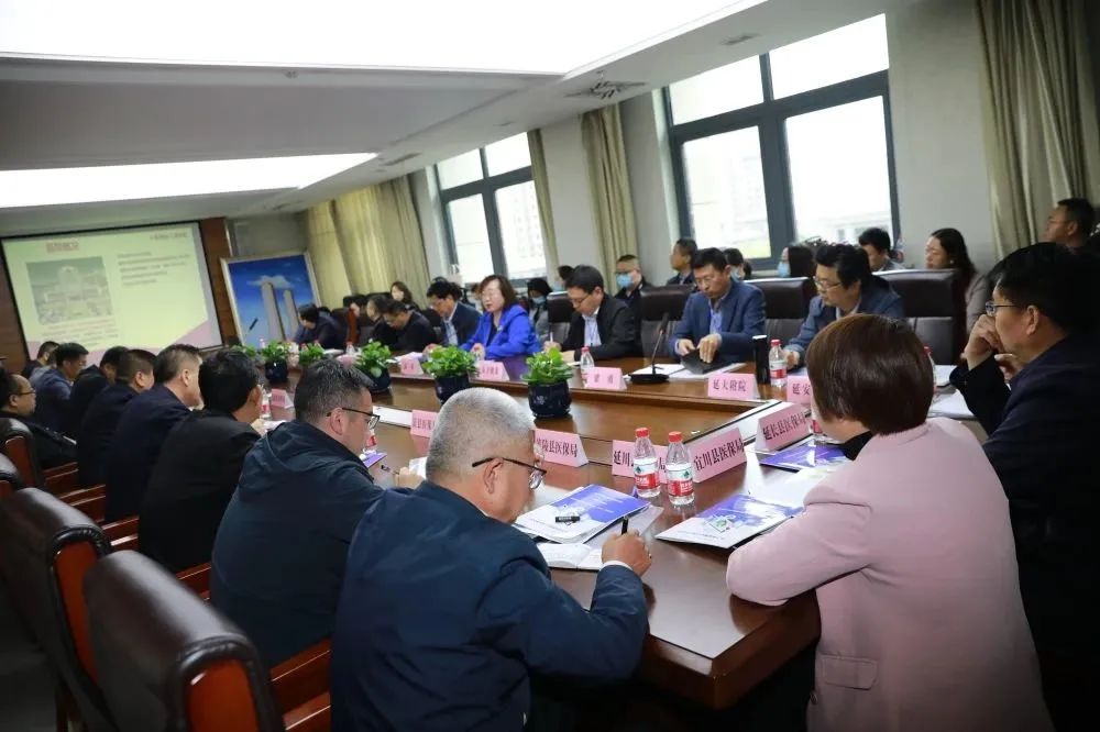 1683941264803023998.jpg 1683941264803023998.jpg