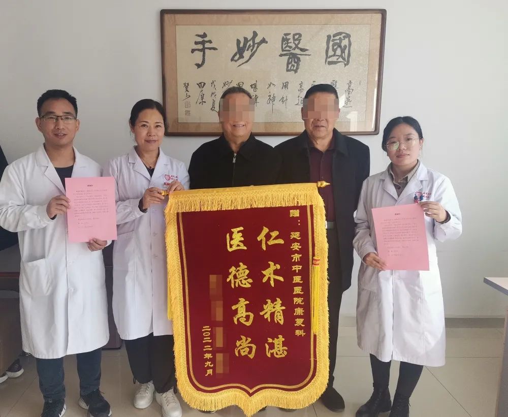 1673425554952014975.jpg 1673425554952014975.jpg