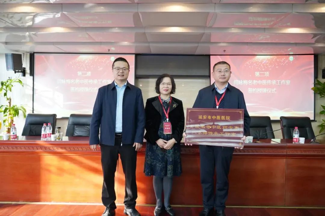 1698975901865023311.jpg 1698975901865023311.jpg