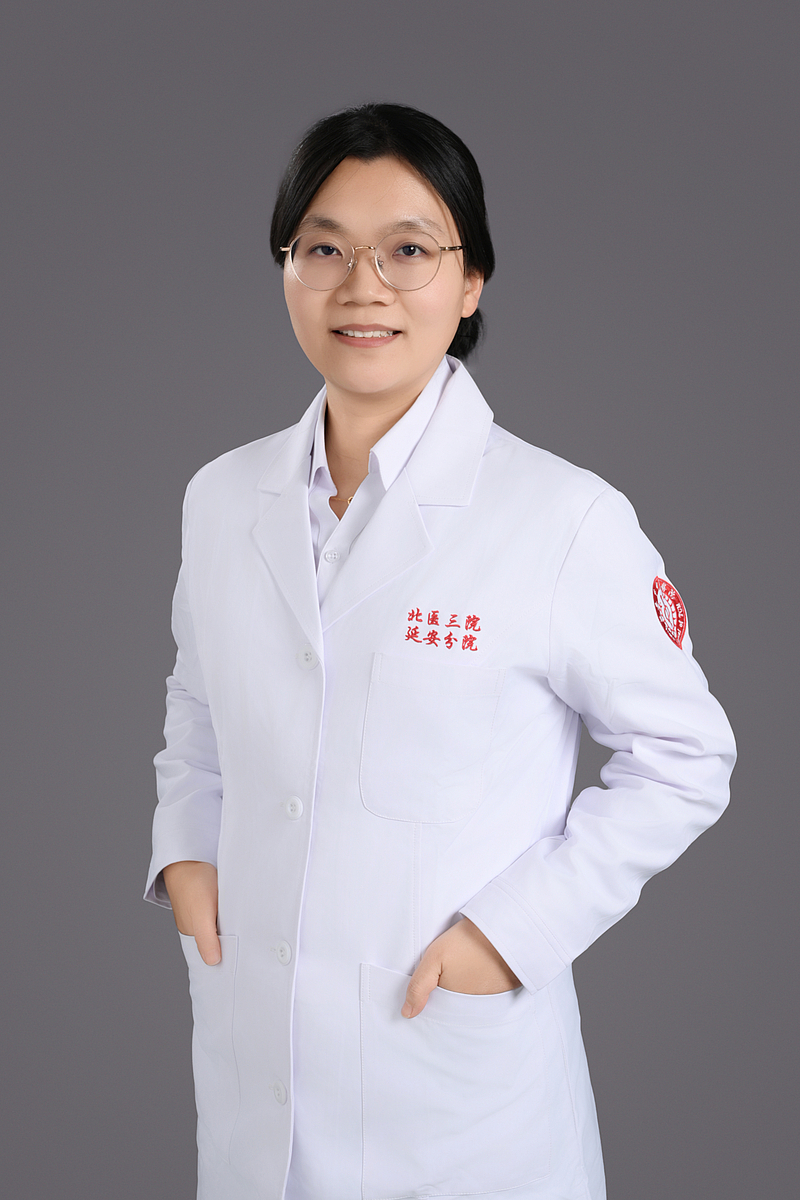 梁 靓 医学博士 副主任医师 妇科·生殖医学科学术主任